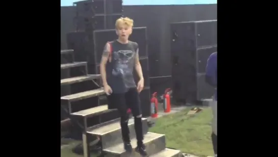 [FanCam] ONE OK ROCK - The Beginning [26.07.2015 ANSAN M VALLEY ROCK FESTIVAL 2015]