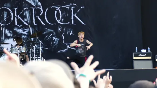 [FanCam] ONE OK ROCK - Stuck In The Middle [26.07.2015 ANSAN M VALLEY ROCK FESTIVAL 2015]