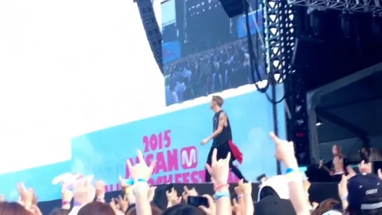 [FanCam] ONE OK ROCK - Clock Strikes [26.07.2015 ANSAN M VALLEY ROCK FESTIVAL 2015]