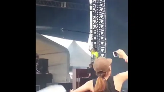 [FanCam] ONE OK ROCK  [26.07.2015 ANSAN M VALLEY ROCK FESTIVAL 2015]