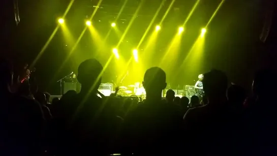 [Fan Cam] ONE OK ROCK - Cry Out [live at Sydney, AU 25.02.2015]