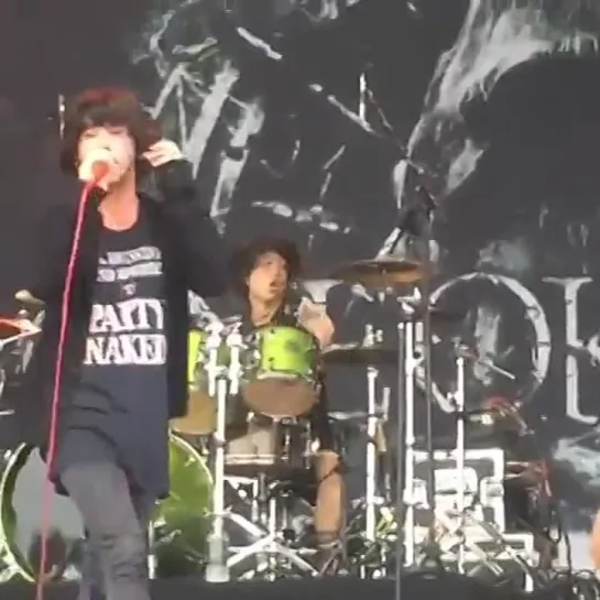 [FanCam] ONE OK ROCK - Take me to the top [Soundwave Festival, Australia 22.02.2015]