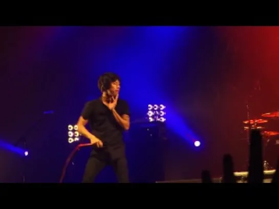 [FanCam] ONE OK ROCK - Mighty Long Fall [France, Paris 02.12.2014]