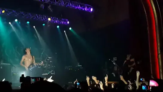 [FanCam] ONE OK ROCK - Decision & Stuck in the Middle & NO SCARED [Buenos Aires, Argentina 31.10.2014]