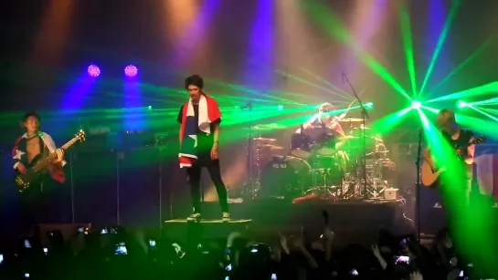 ONE OK ROCK - Wherever you are [Santiago, Chile 29.10.2014]