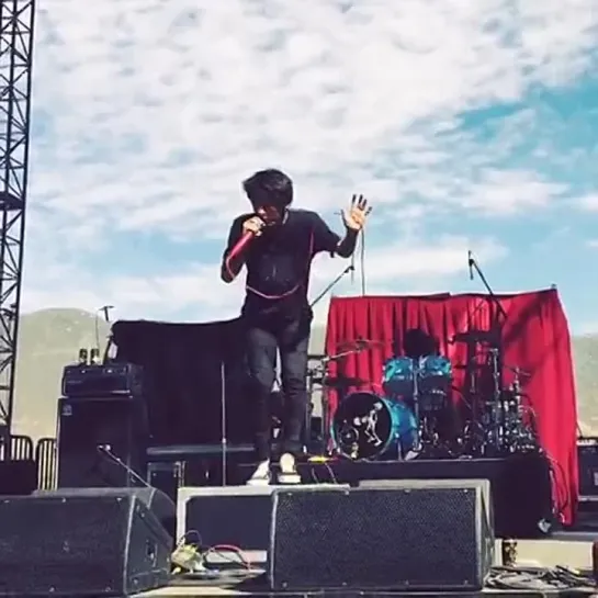 ONE OK ROCK - Mighty Long Fall [25.10.2014]