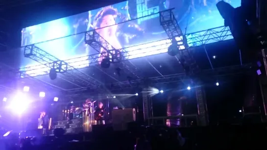 |FanCam| ONE OK ROCK - Be the light [14.09.2014]