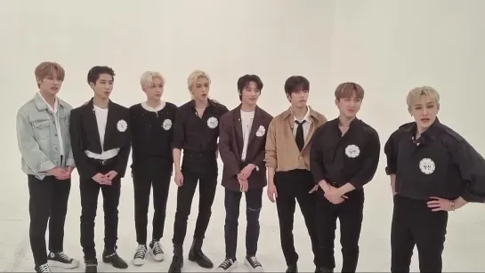 [220307] Stray Kids » Weekly Idol short live