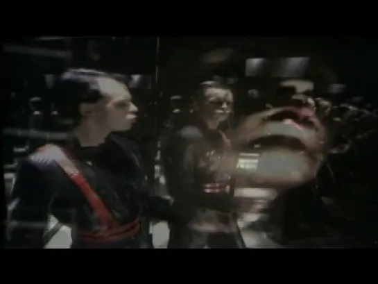 Gary Numan - We Are Glass