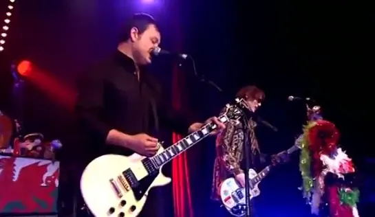 Manic Street Preachers - Motorcycle Emptiness @ Blackwood