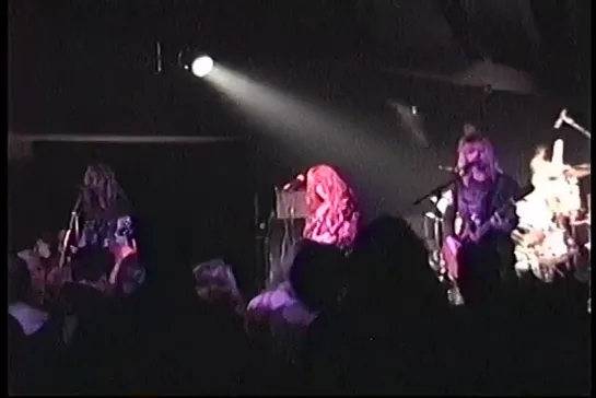 L7 (live) 17 марта 1989, Fenders, Long Beach, CA