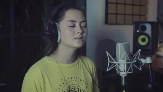 Кавер на песню Queen - No One But You в исполнении Jasmine Thompson