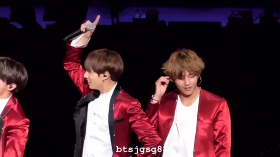 Taekook/Vkook moment | BTS Wings Tour: Taehyung and Jungkook focus