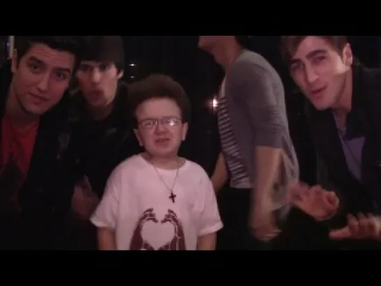 BAC Prikol.  Keenan Cahill & Big Time Rush - Boyfriend