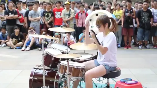 Amazing Girl Drummer Does BIGBANG - Fantastic Baby Street Performance