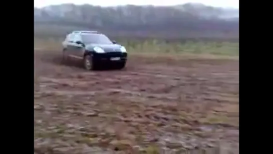 Porshe Cayene Turbo S Offroad