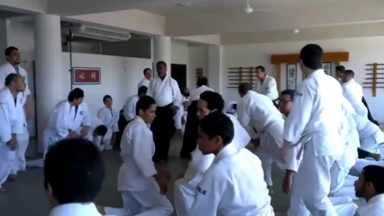 Sensei Donovan Waite Shihan, Oct 2015 моротэ дори реотэ