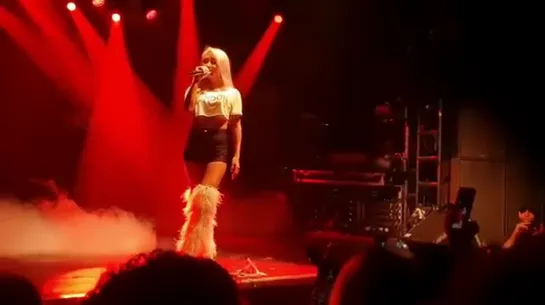 [VIDEO] 190223 Hyolyn Solo Europe Concert: London