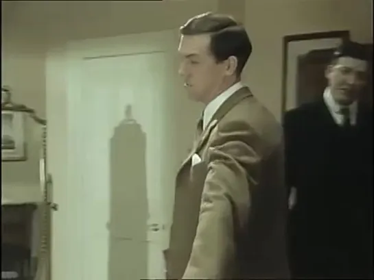 Jeeves and Wooster S02 E2_The Bassetts Fancy Dress Ball_