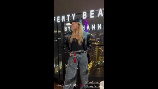 Рианна на launch-party «Fenty Beauty» (Шанхай, 20.05.2024)