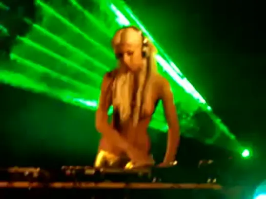 Dj Мілана