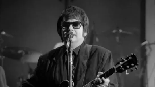 Roy Orbison and Friends - A Black and White Night, 1988