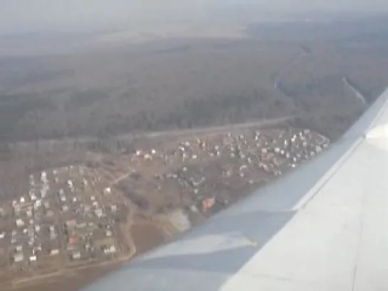 Ту-154. Взлёт в Москве. Съёмка из пассажирского салона.