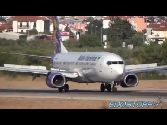 Boeing 737-900ER Landing Approach at Split airport