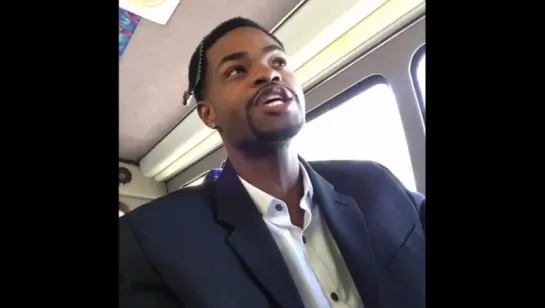 Explaining to the bus driver that we are on the way to see The First Lady! Stay tuned for more White House vines! (Nigga Vine)