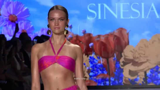 SINESIA KAROL   RESORT 2023 PARAISO MIAMI BEACH