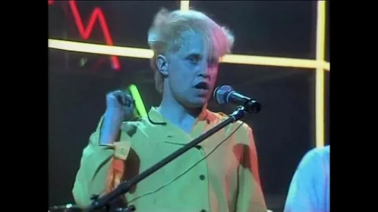 A Flock Of Seagulls - I Ran (Live Musikladen 1982)