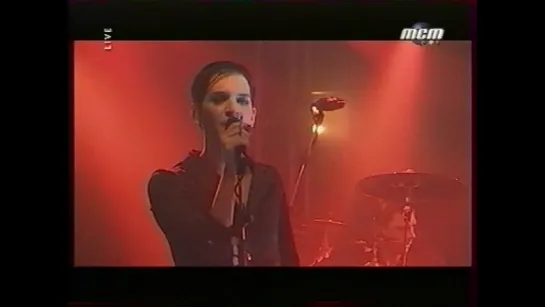 Placebo-live at MCM Cafe, Paris (22.02.2001) - 2