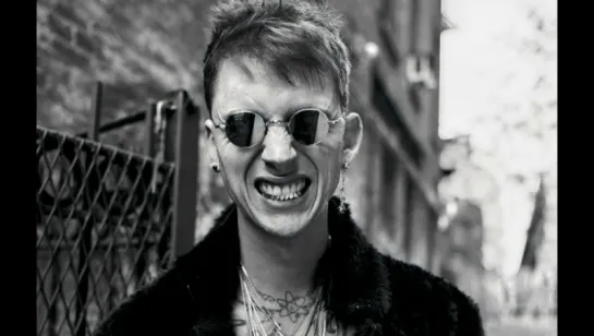 Machine Gun Kelly - Let You Go