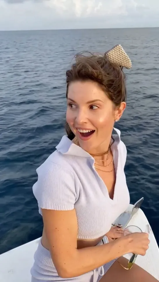 Dolphin whisperers | Amanda Cerny