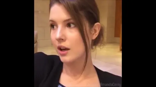 Dubai | Amanda Cerny