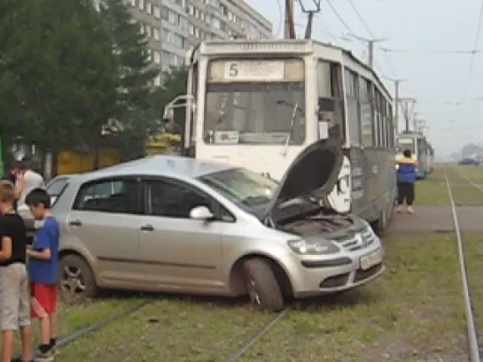 Авария на дороге в районе дома Щорса, 50