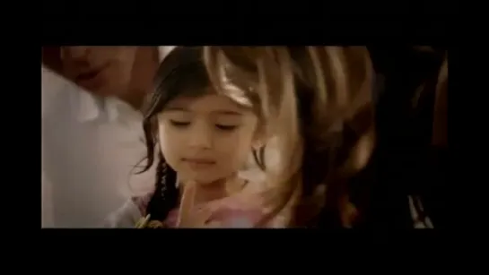 New DDecor Add (II) (2011) - Shah Rukh  Gauri Khan with Sarah (as daughter)