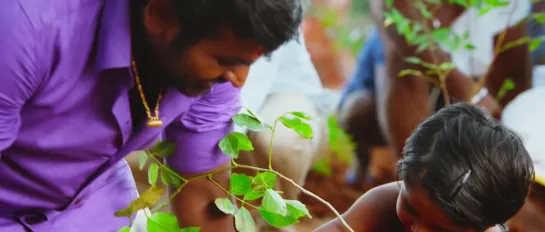 Sangathamizhan - Maaradha Video  Vijay Sethupathi  Vivek-Mervin  Vijay Chandar