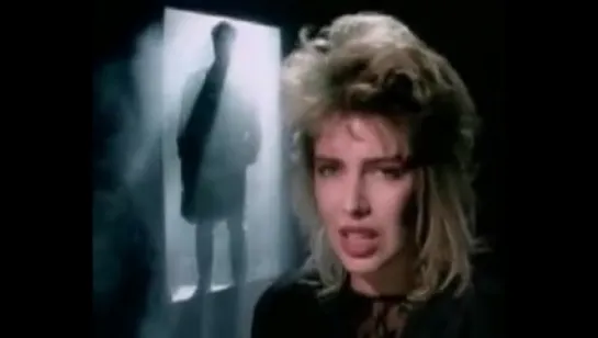 Kim Wilde - You Keep Me Hanging On