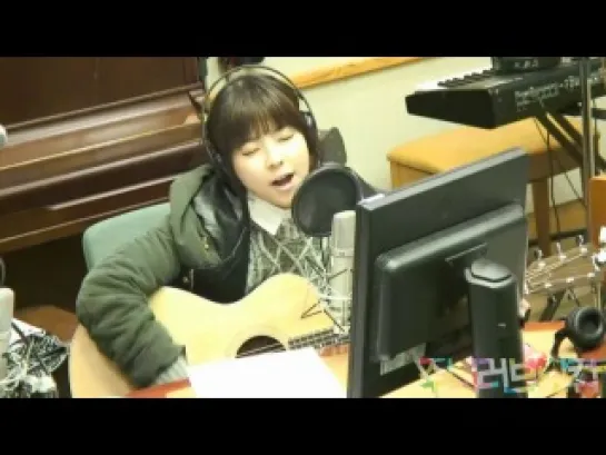 140305 Juniel - Sweet Child O Mine @ Kiss The Radio