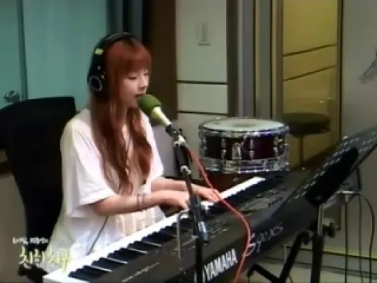 130621 JUNIEL - Moon (Kor version) @ MBC Bestfriend Radio Busking