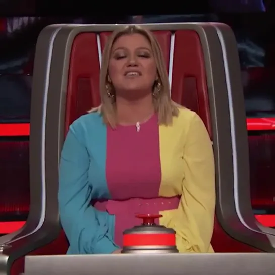 Kelly Clarkson - The Voice promo