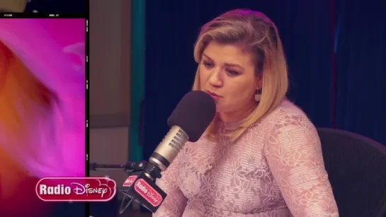 Kelly Clarkson - Radio Disney Insider Interview