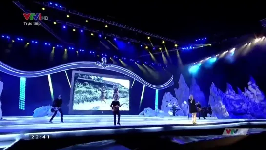 Kelly Clarkson - Stronger (Live at Miss Vietnam Finale 2014)