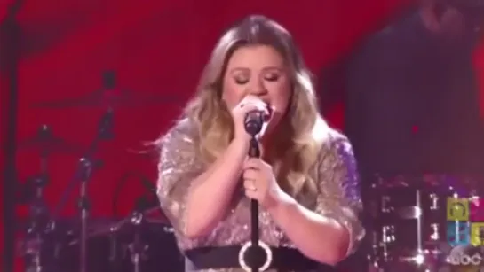 Kelly Clarkson - Love So Soft @ Dick Clarks New Years Rockin Eve