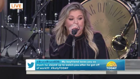 Kelly Clarkson - Love So Soft (The Today Show)