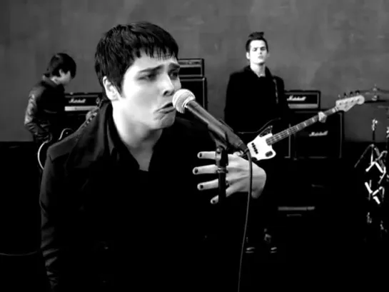 My Chemical Romance - I Don't Love You [Official Music Video]