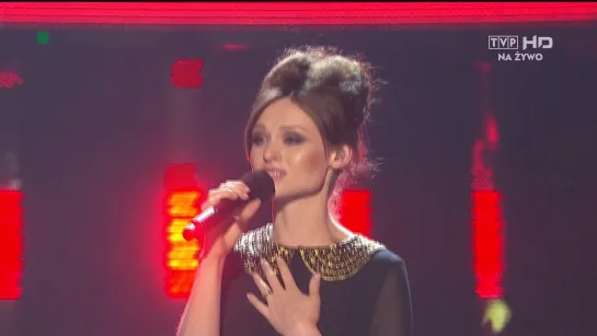 Sophie Ellis-Bextor -  Not Giving Up On Love (Bydgoszcz Hit Festiwal, Live 2010) (HD)