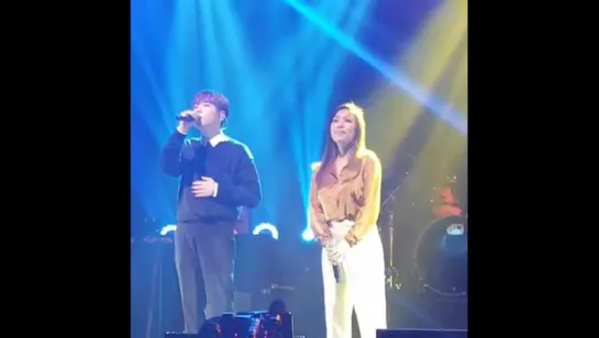 [FANCAM] Seunghwan & Lena Park at Talk Concert