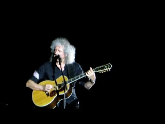 Queen - Love of My Life (Moscow, 03.07.2012)